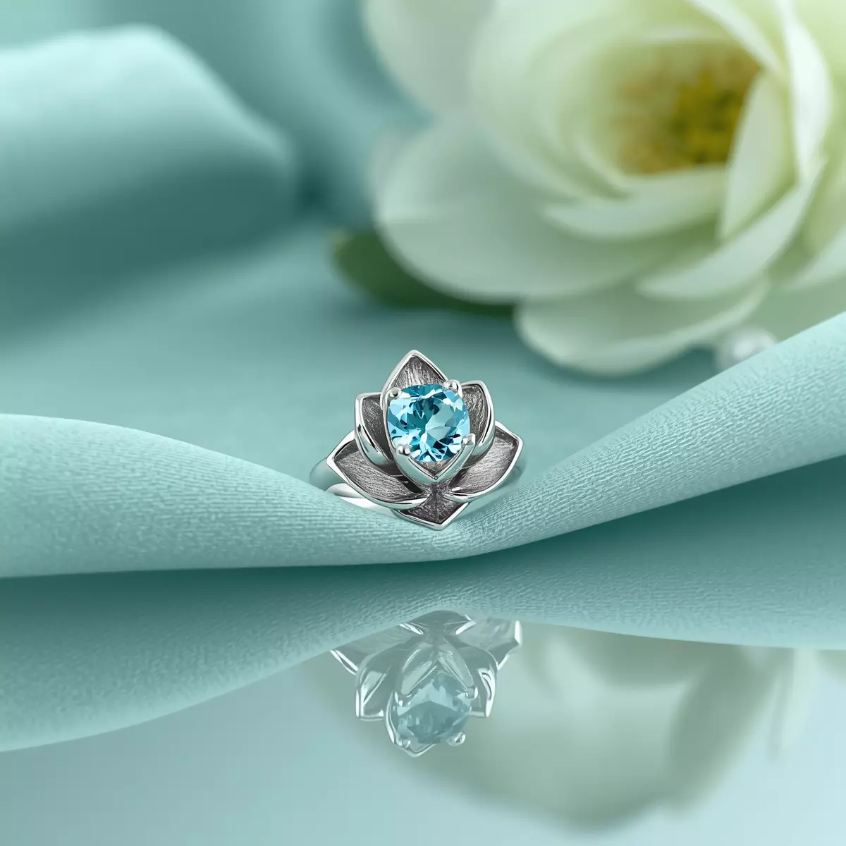 Nhẫn Serenity Lotus bạc Sterling 925 tháng 7